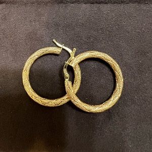 Medium size hoops